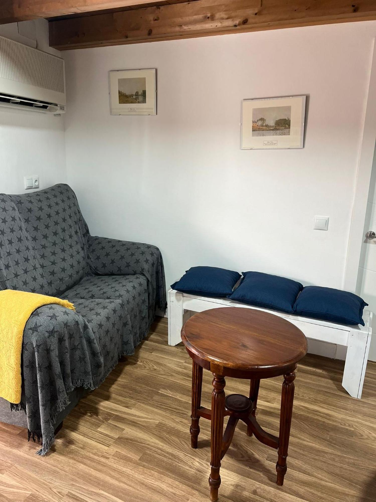 Apartamento La Golondrina Candeleda Exterior foto