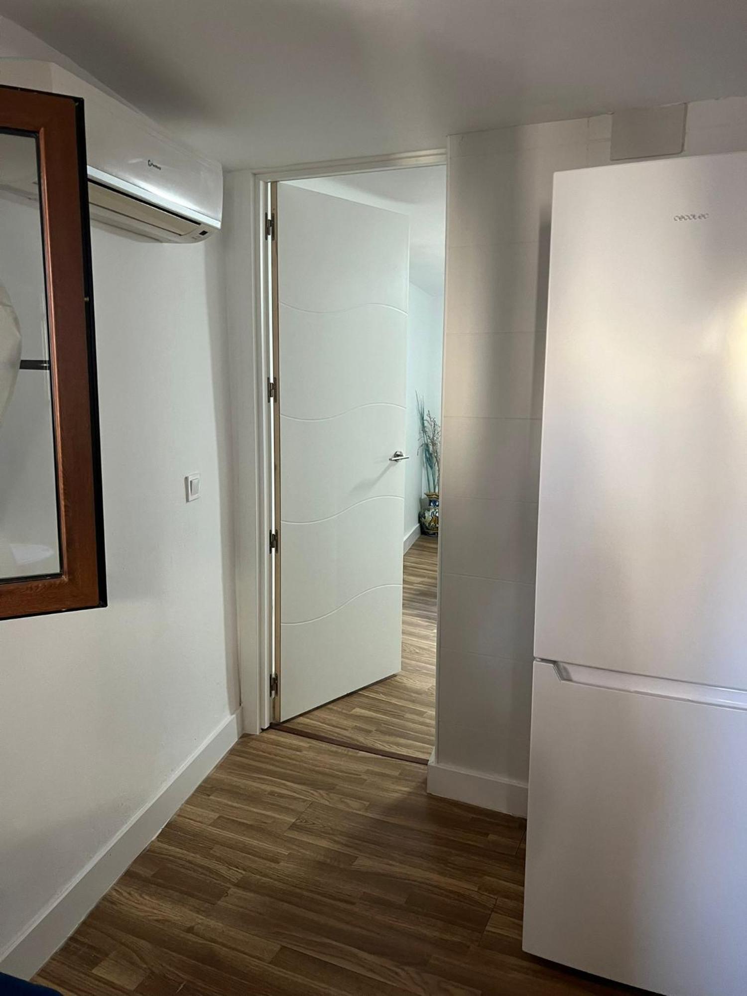 Apartamento La Golondrina Candeleda Exterior foto