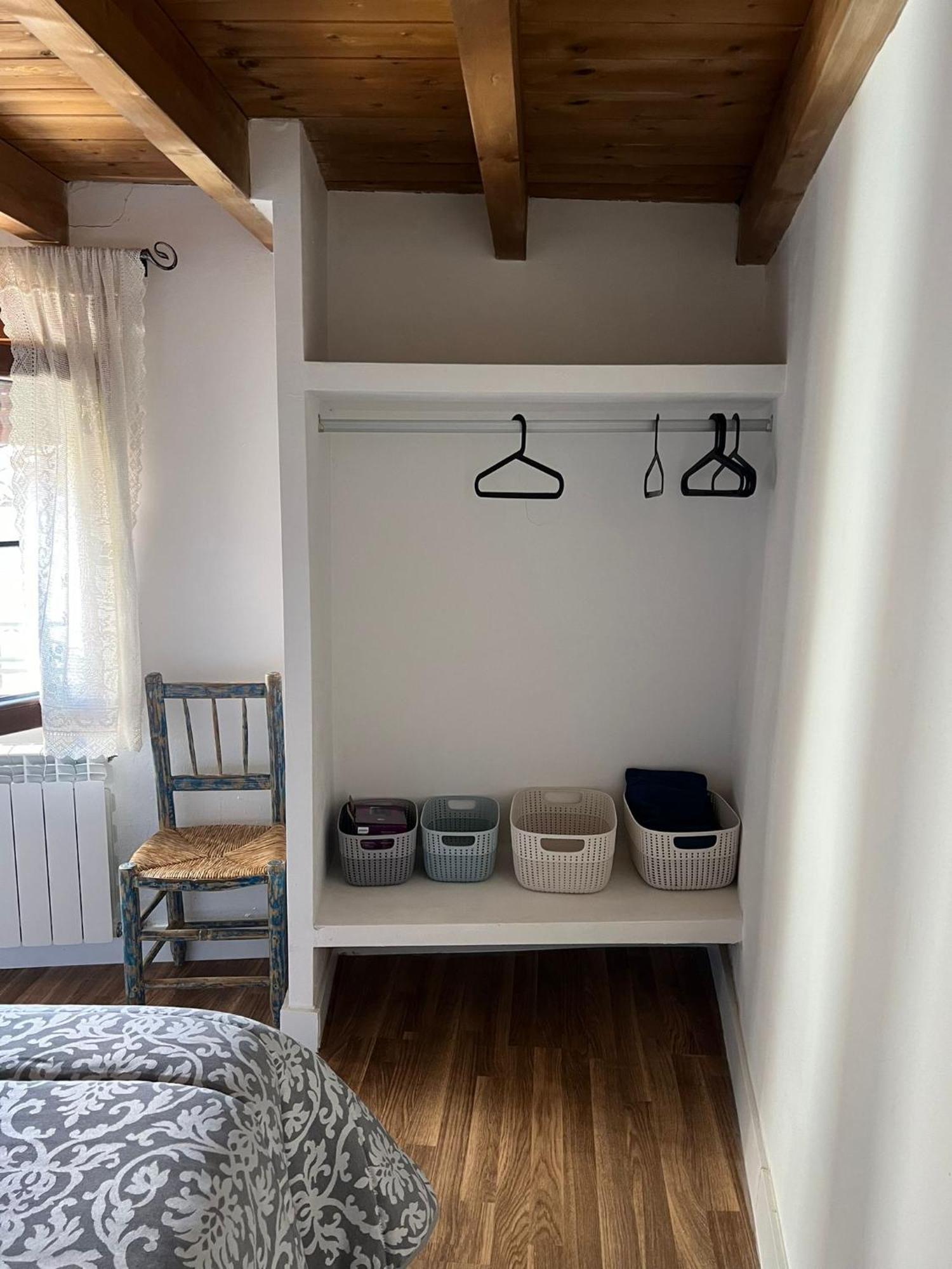Apartamento La Golondrina Candeleda Exterior foto
