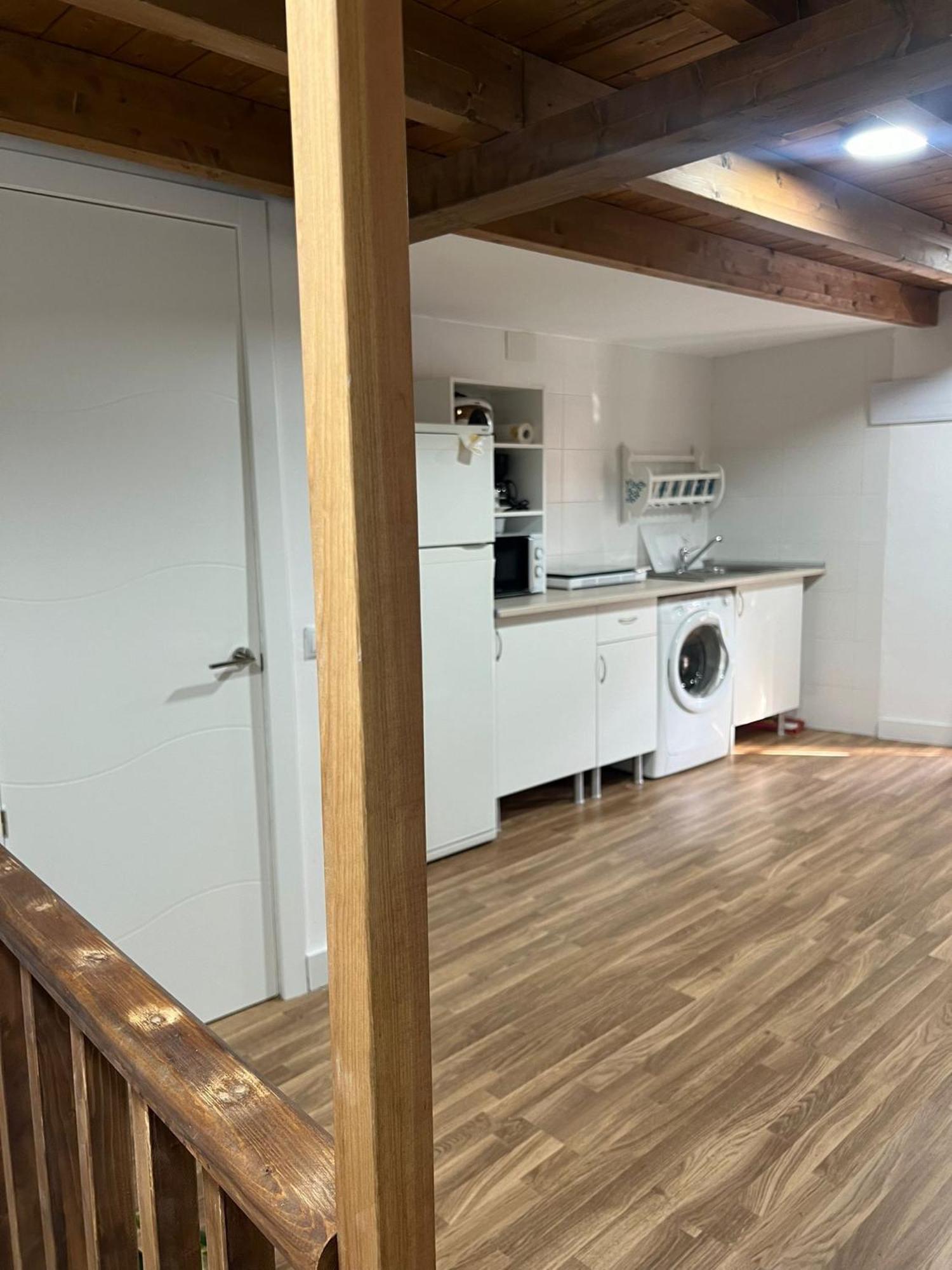 Apartamento La Golondrina Candeleda Exterior foto