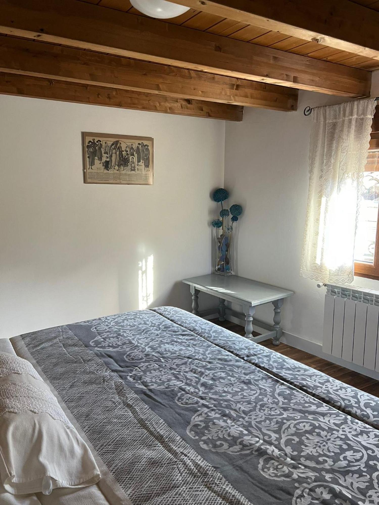 Apartamento La Golondrina Candeleda Exterior foto