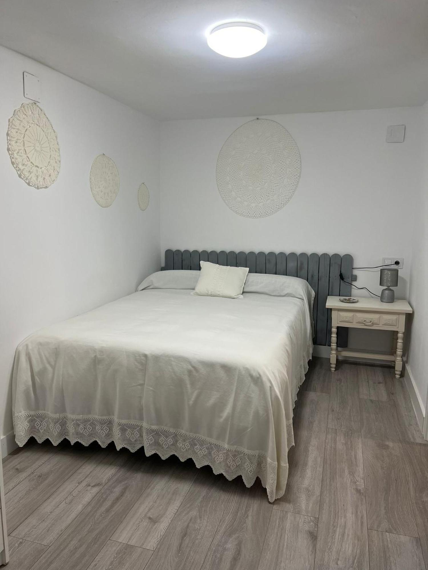 Apartamento La Golondrina Candeleda Exterior foto