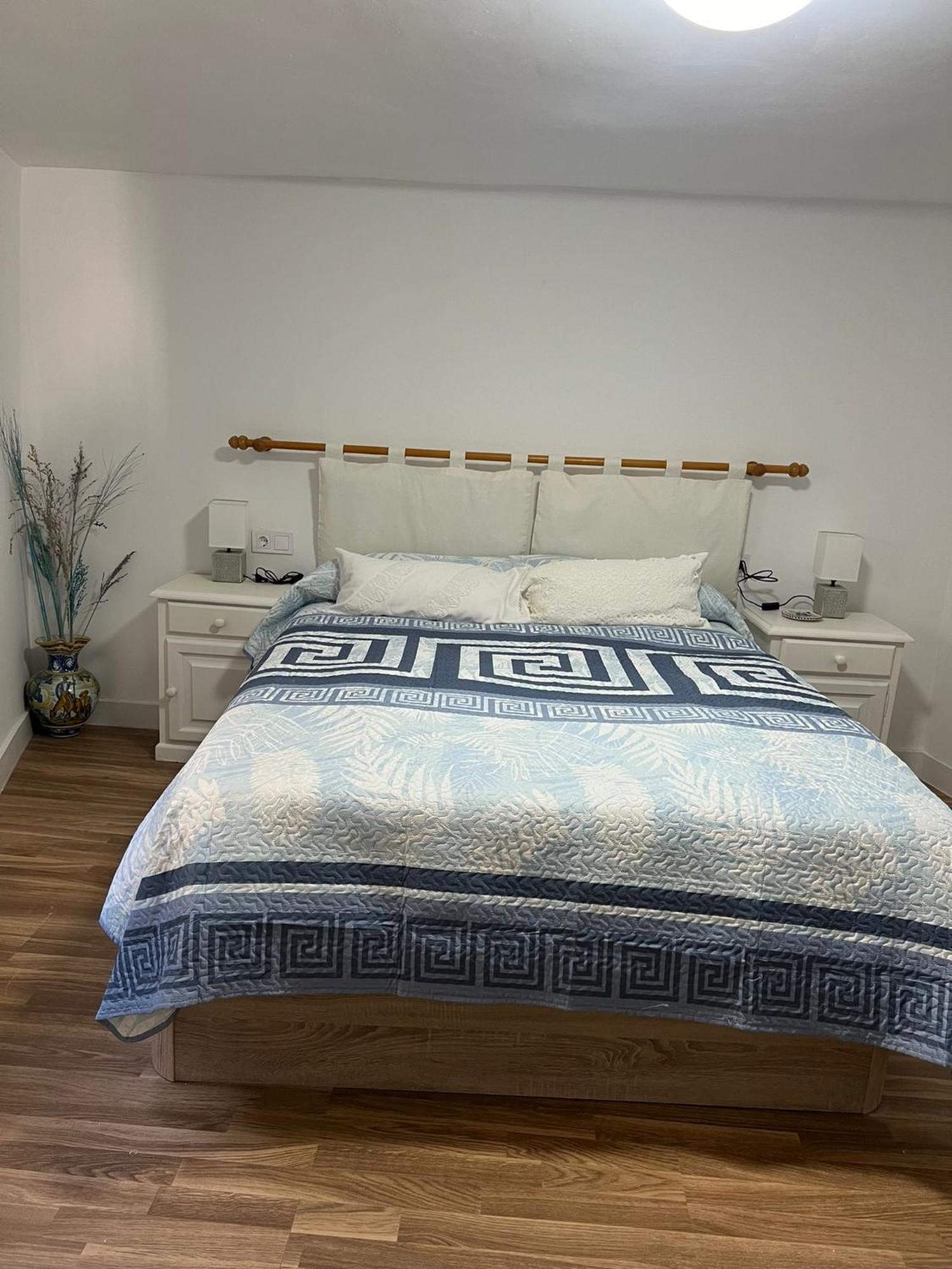 Apartamento La Golondrina Candeleda Exterior foto